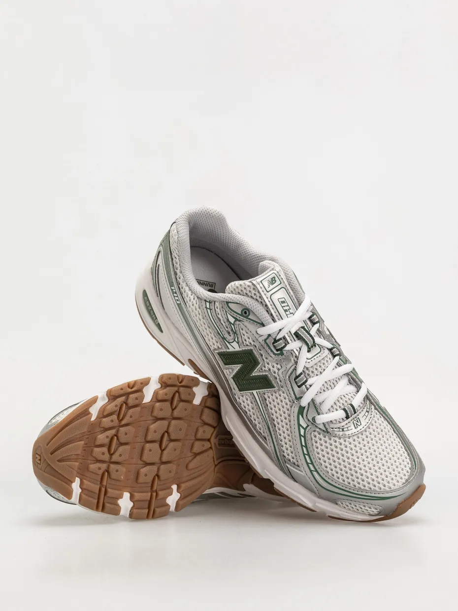 New Balance 740 Shoes