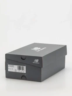 New Balance 740 Shoes