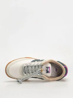 New Balance 440 Shoes