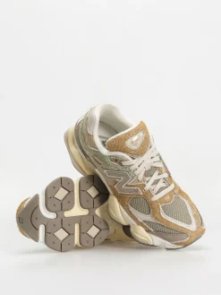 New Balance 9060 Shoes