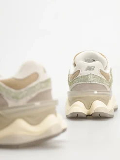 New Balance 9060 Shoes