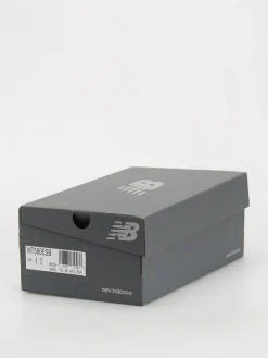 New Balance 580 Shoes