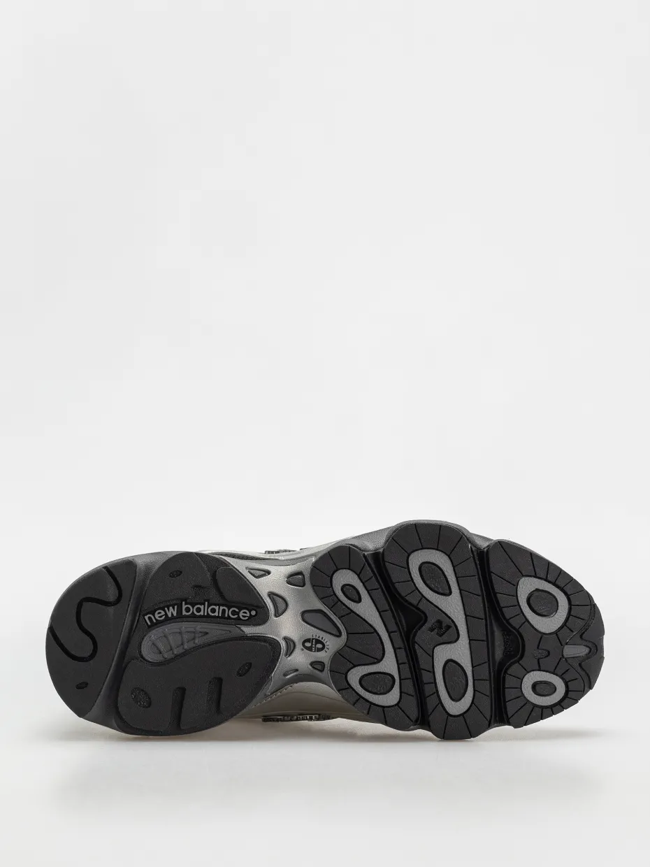 New Balance 1000 Shoes