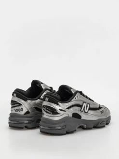 New Balance 1000 Shoes