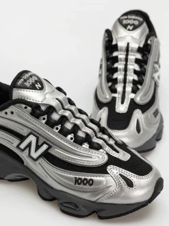 New Balance 1000 Shoes