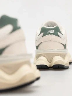 New Balance 9060 Shoes
