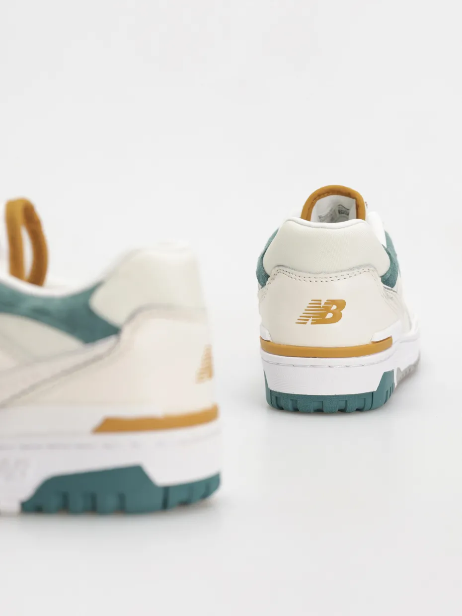 New Balance 550 Shoes