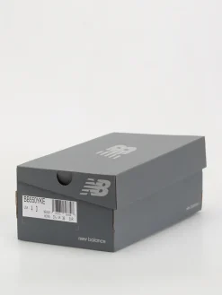 New Balance 550 Shoes