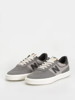 New Balance 272 Shoes