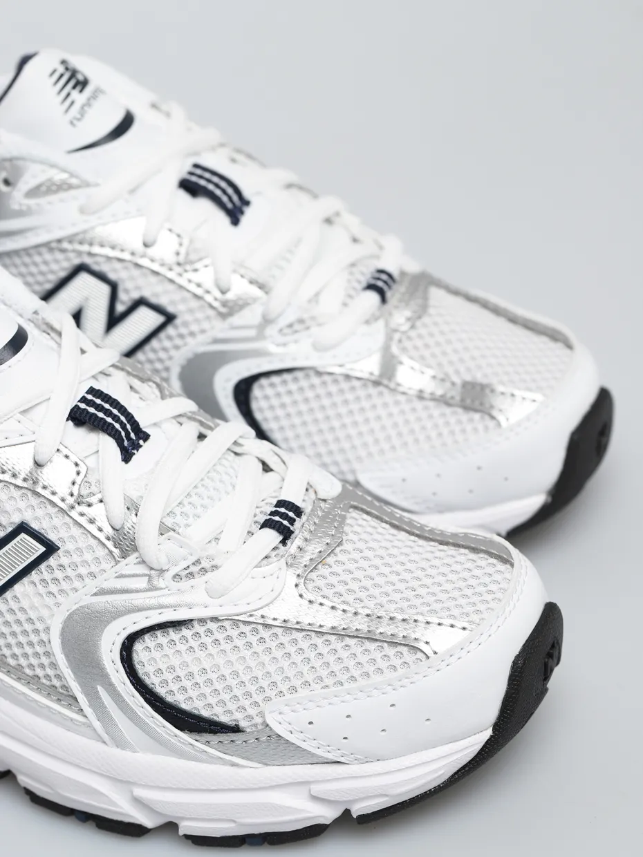 New Balance 530 Shoes