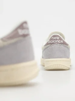 New Balance 500 Shoes