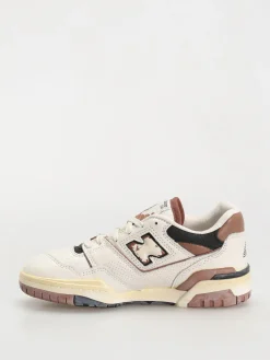 New Balance 550 Shoes