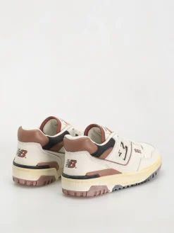 New Balance 550 Shoes