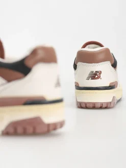 New Balance 550 Shoes