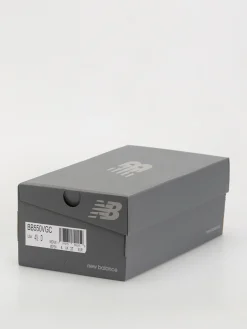 New Balance 550 Shoes