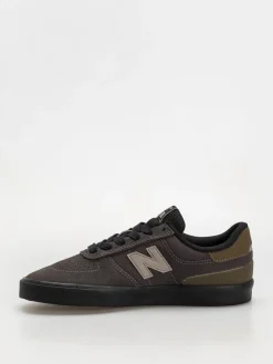 New Balance 272 Shoes