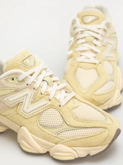 New Balance 9060 Shoes