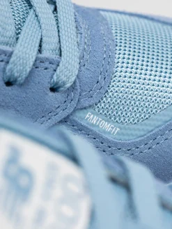 New Balance 600 Shoes