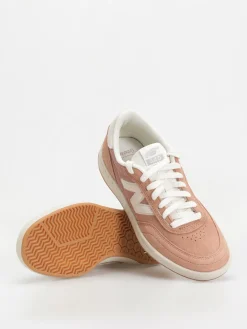 New Balance 440 Shoes