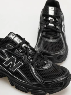 New Balance 740 Shoes
