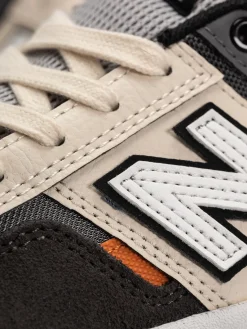New Balance 306 Shoes
