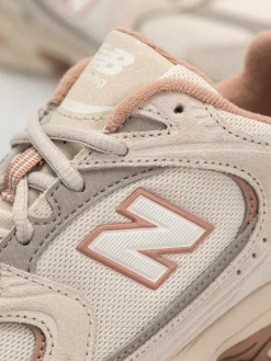 New Balance 530 Shoes
