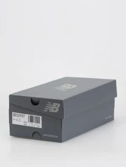 New Balance 550 Shoes