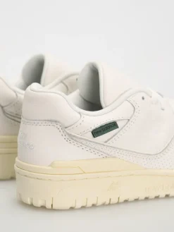 New Balance 550 Shoes