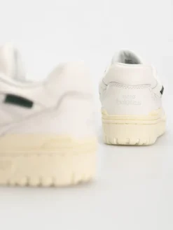 New Balance 550 Shoes
