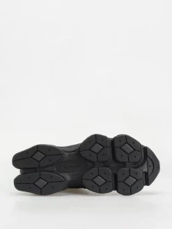 New Balance 9060 Shoes