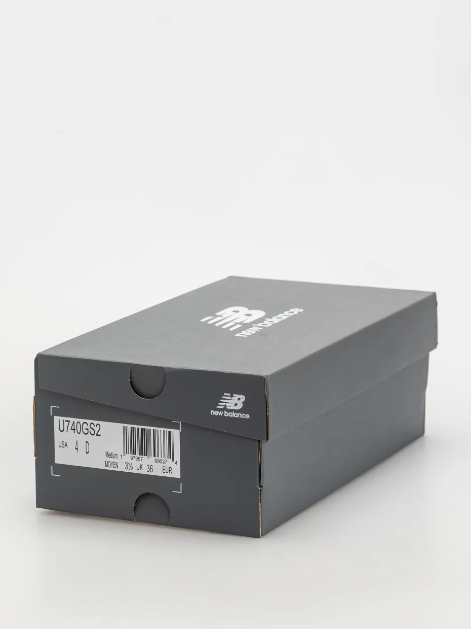 New Balance 740 Shoes