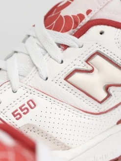 New Balance 550 Shoes