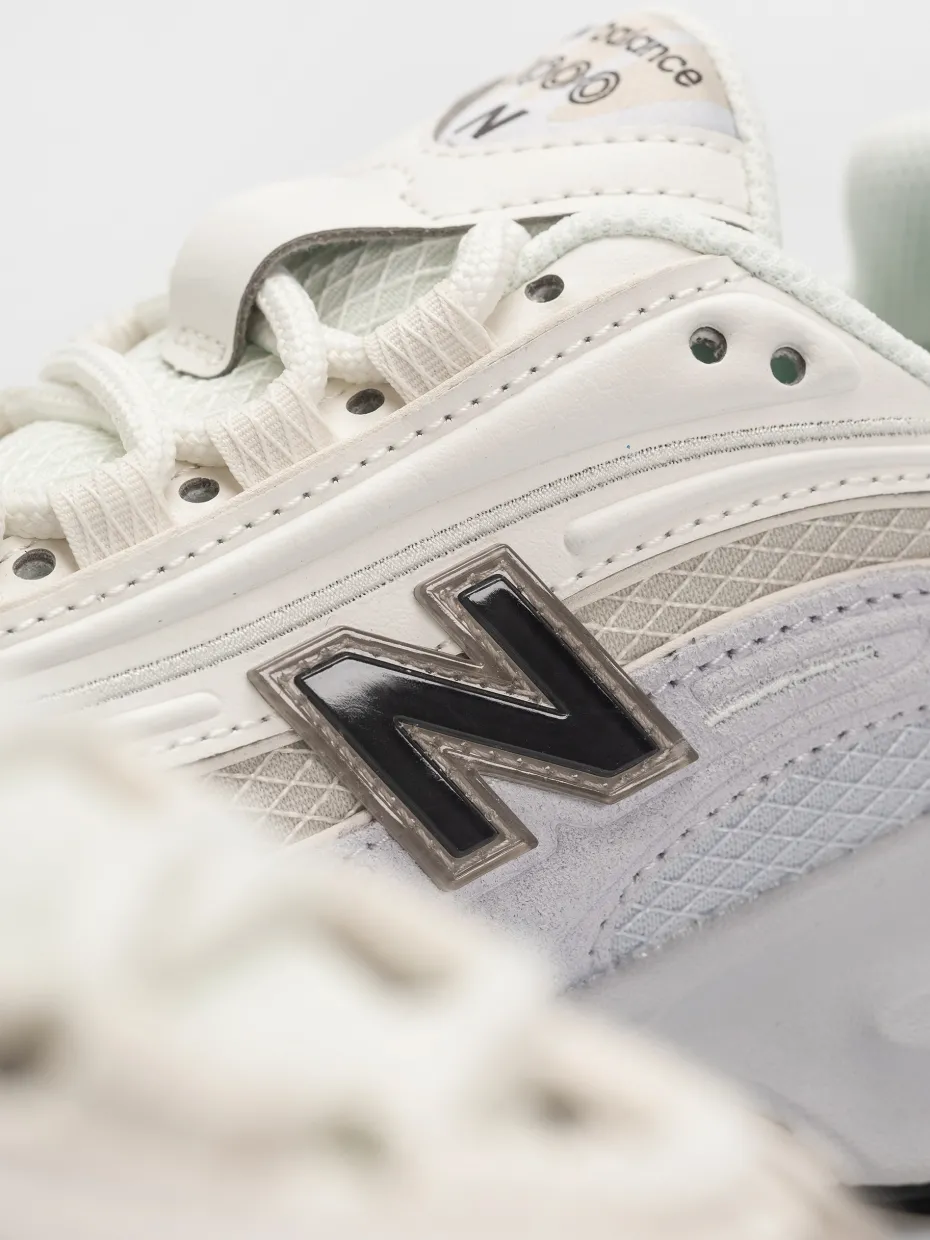 New Balance 1000 Shoes