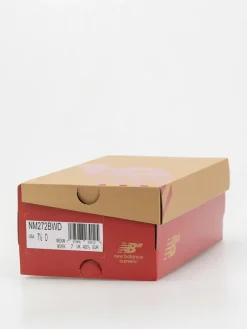 New Balance 272 Shoes