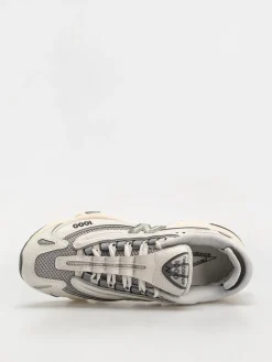 New Balance 1000 Shoes