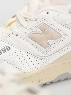 New Balance 550 Shoes