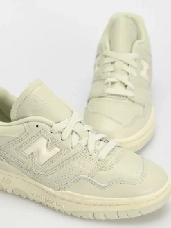 New Balance 550 Shoes