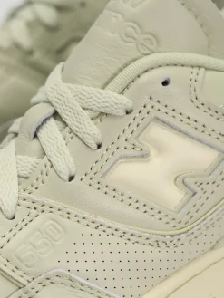 New Balance 550 Shoes