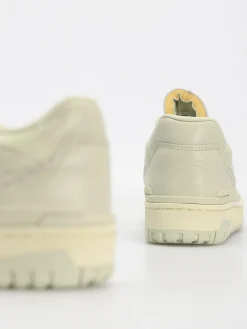 New Balance 550 Shoes