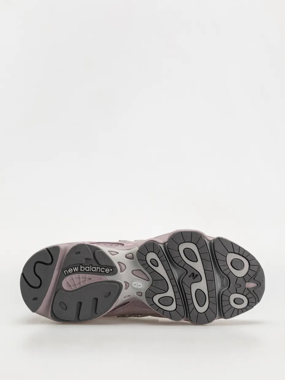 New Balance 1000 Shoes