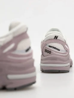 New Balance 1000 Shoes