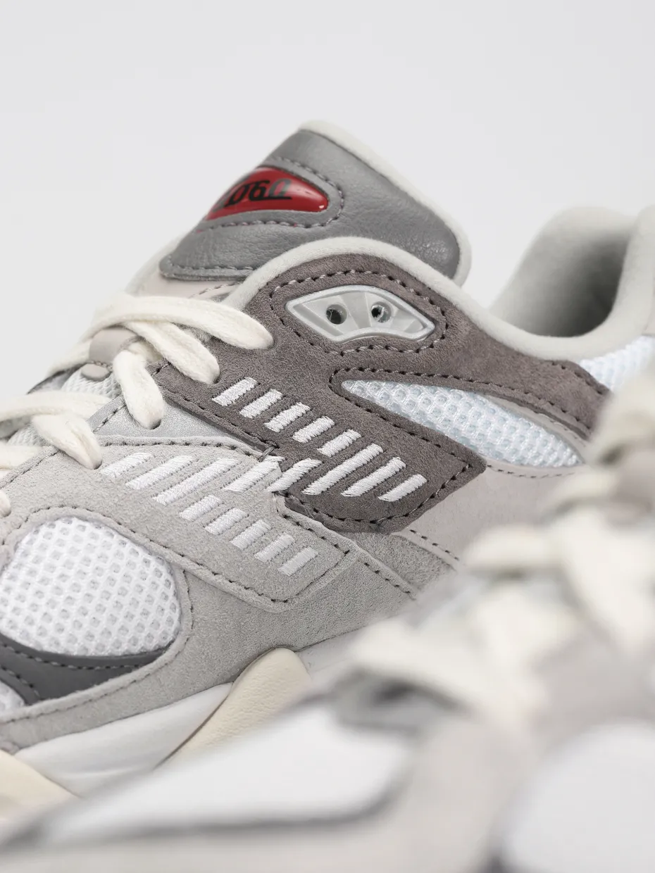 New Balance 9060 Shoes
