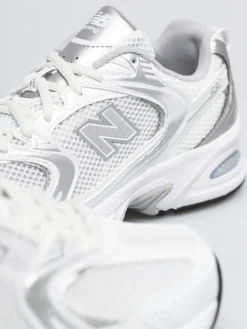 New Balance 530 Shoes