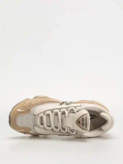 New Balance 1000 Shoes