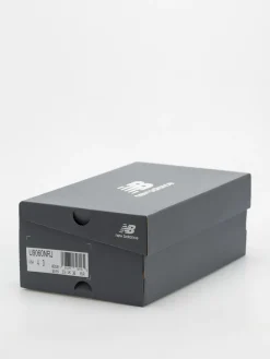 New Balance 9060 Shoes