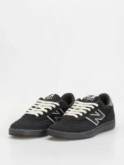 New Balance 440 Shoes
