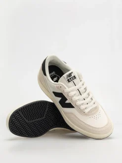 New Balance 440 Shoes
