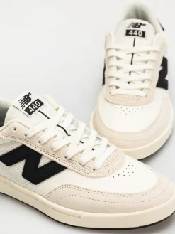 New Balance 440 Shoes