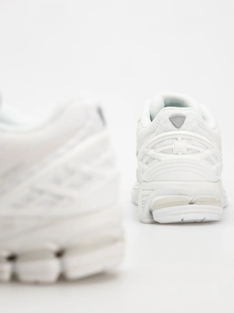 New Balance 1906 Shoes