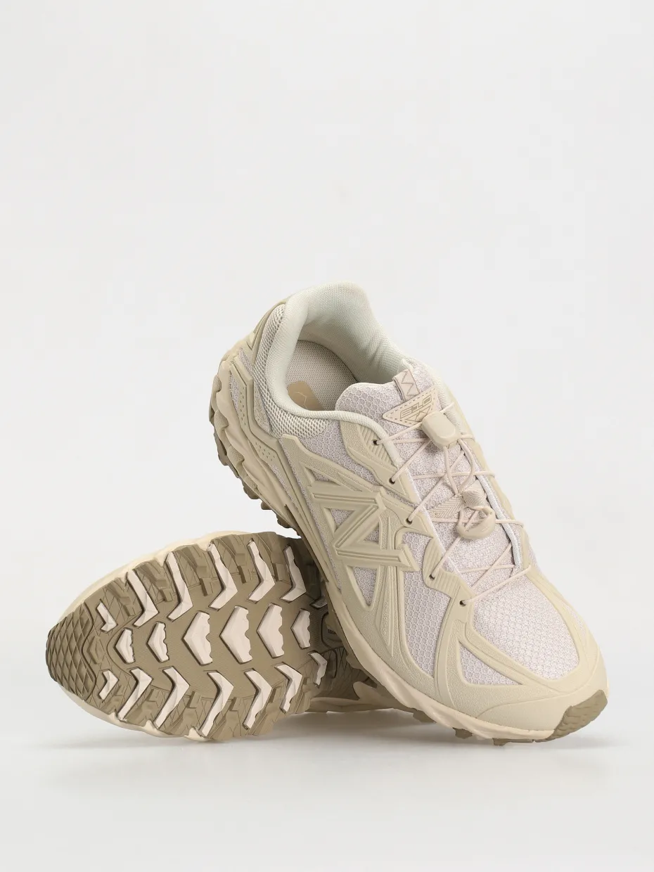 New Balance 610 Shoes